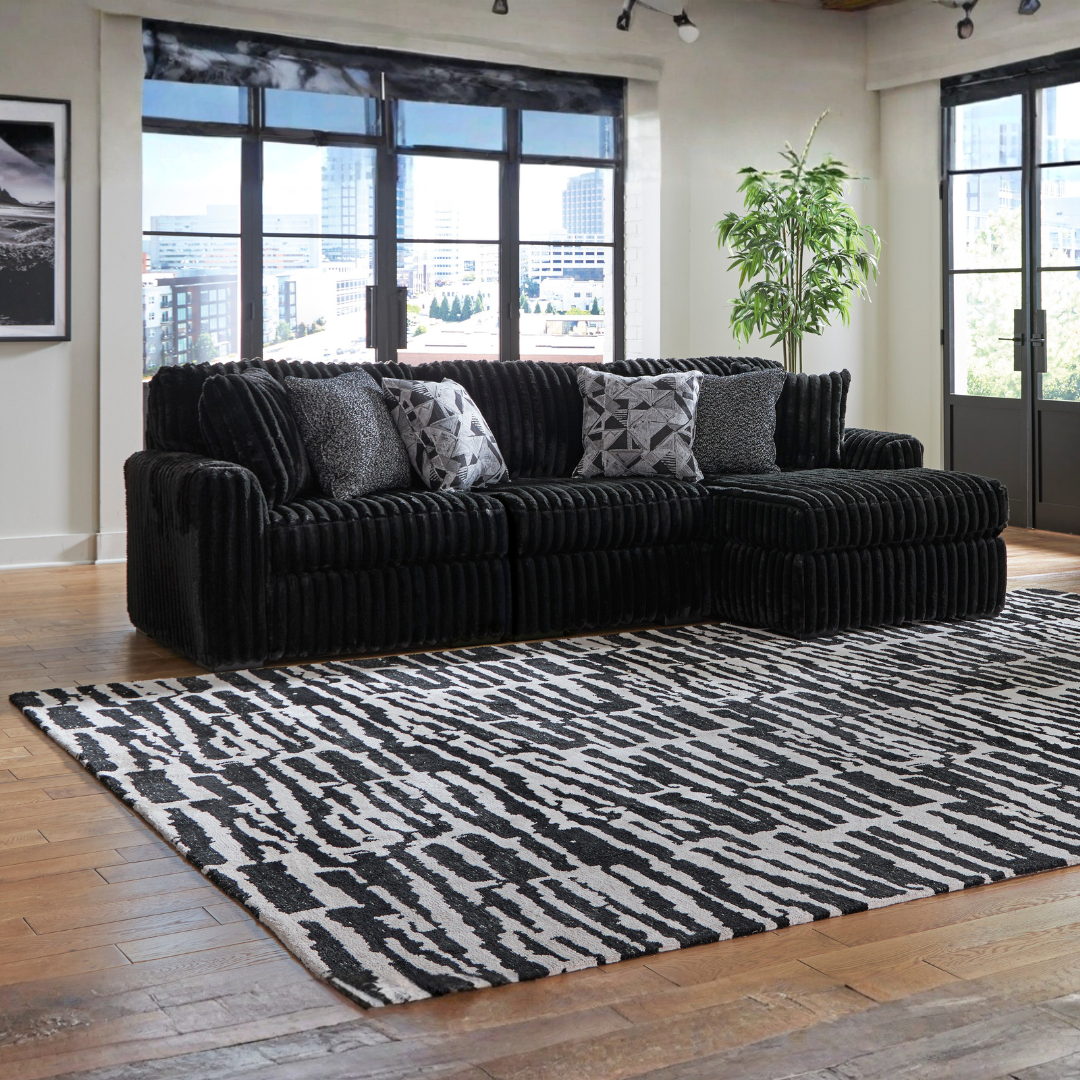 Midnight-Madness - 2 Piece Sectional with Chaise - Onyx