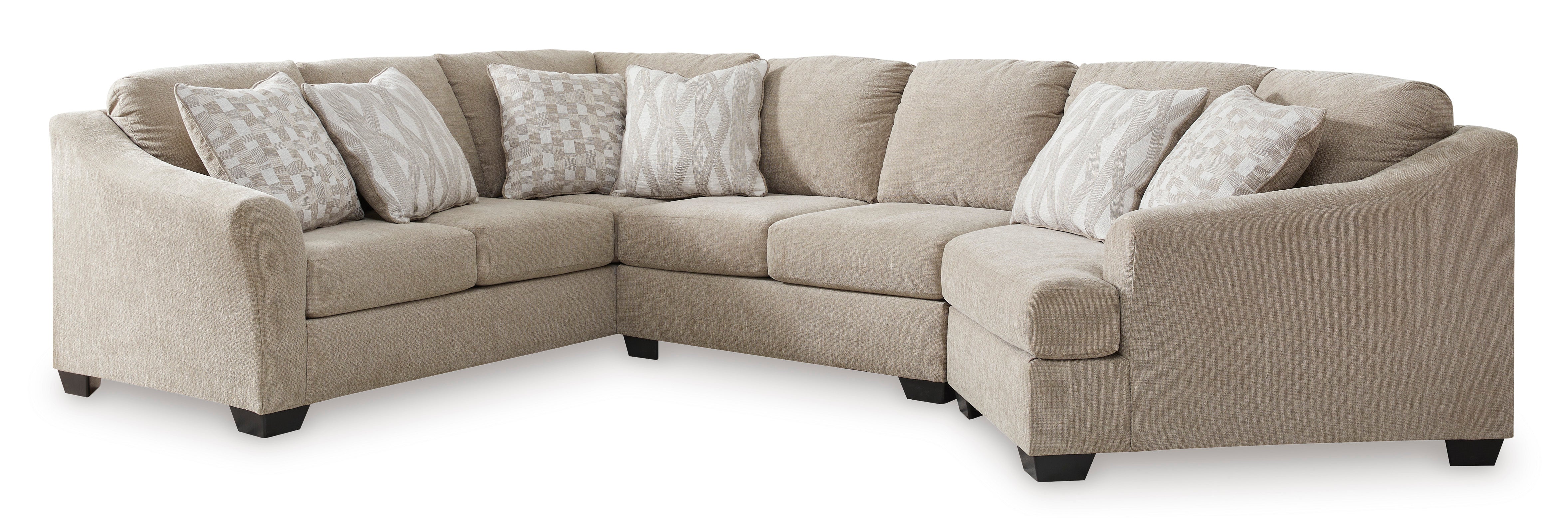 Brogan Bay 3 Piece Sectional with Cuddler