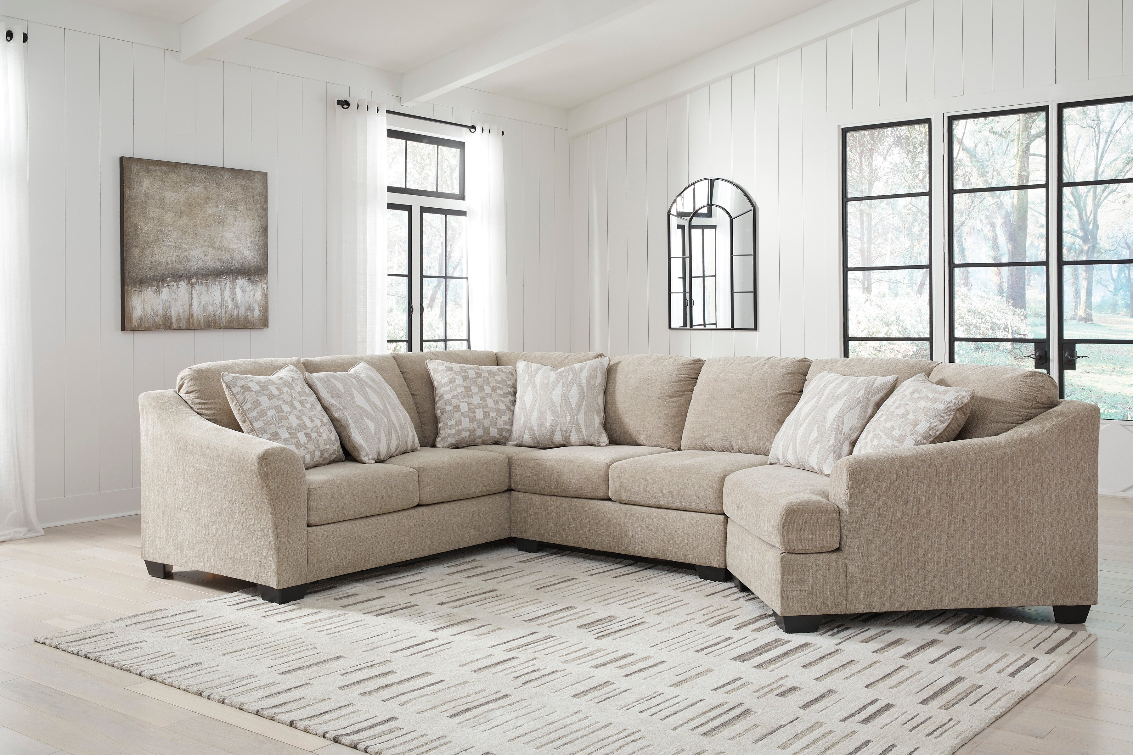 Brogan Bay 3 Piece Sectional with Cuddler