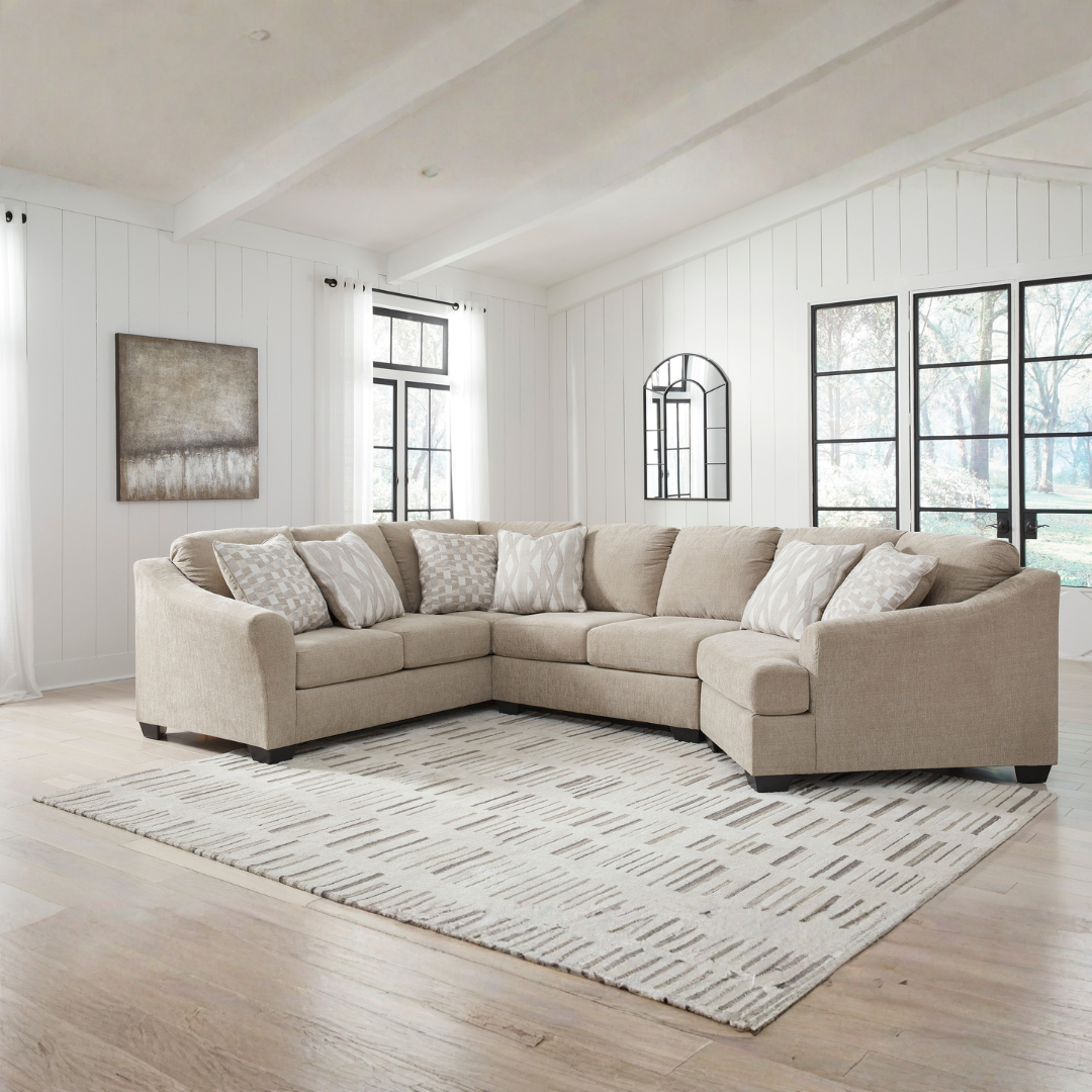 Brogan Bay 3 Piece Sectional with Cuddler